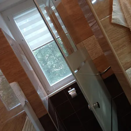 Apartment M&d Eger